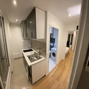  Apartment Latin France