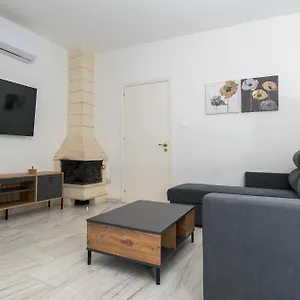  Apartment Maple Oak 102 Cyprus